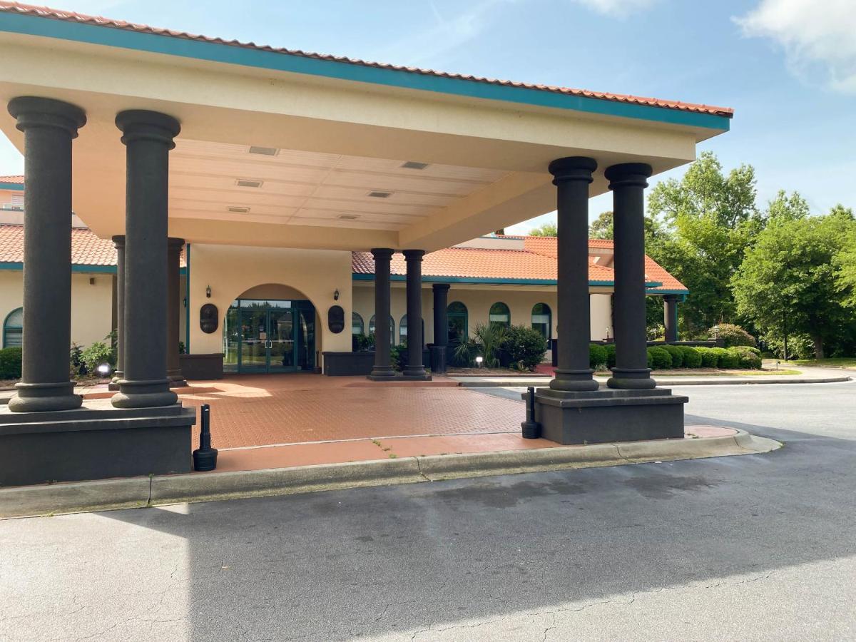 Studio 6 Savannah, Ga- Gateway & I-95 Georgetown Exterior foto